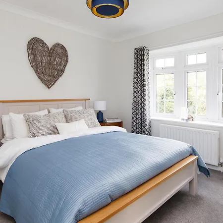 Spacious Home For 8 In Witterings - Walk To Beach East Wittering Exterior foto