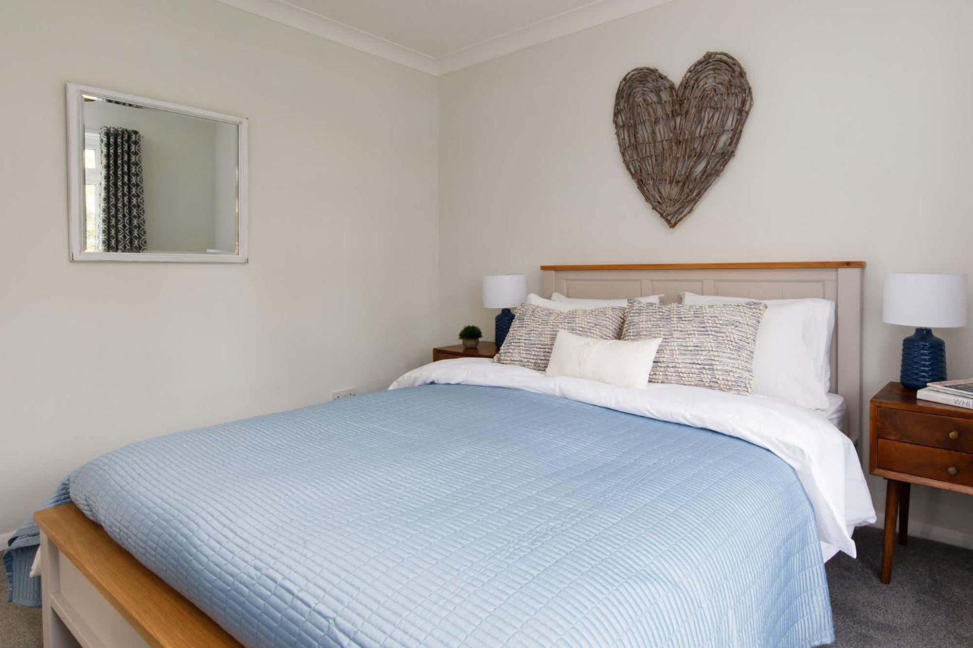 Holiday home Spacious For 8 In Witterings - Walk To