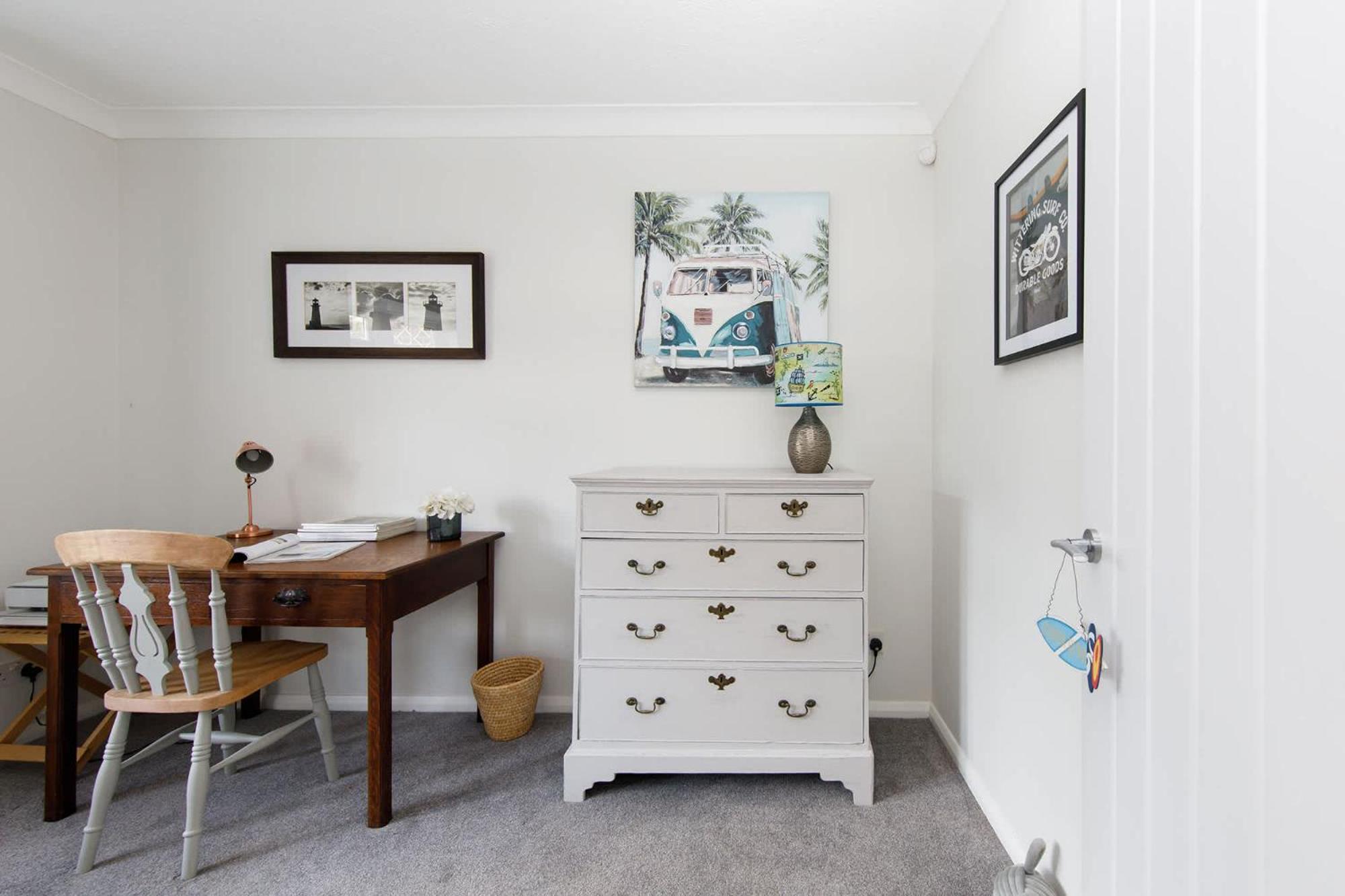 Spacious For 8 In Witterings - Walk To